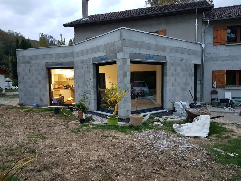 1 Extension en agglos avec dalle toiture terrasse scaled