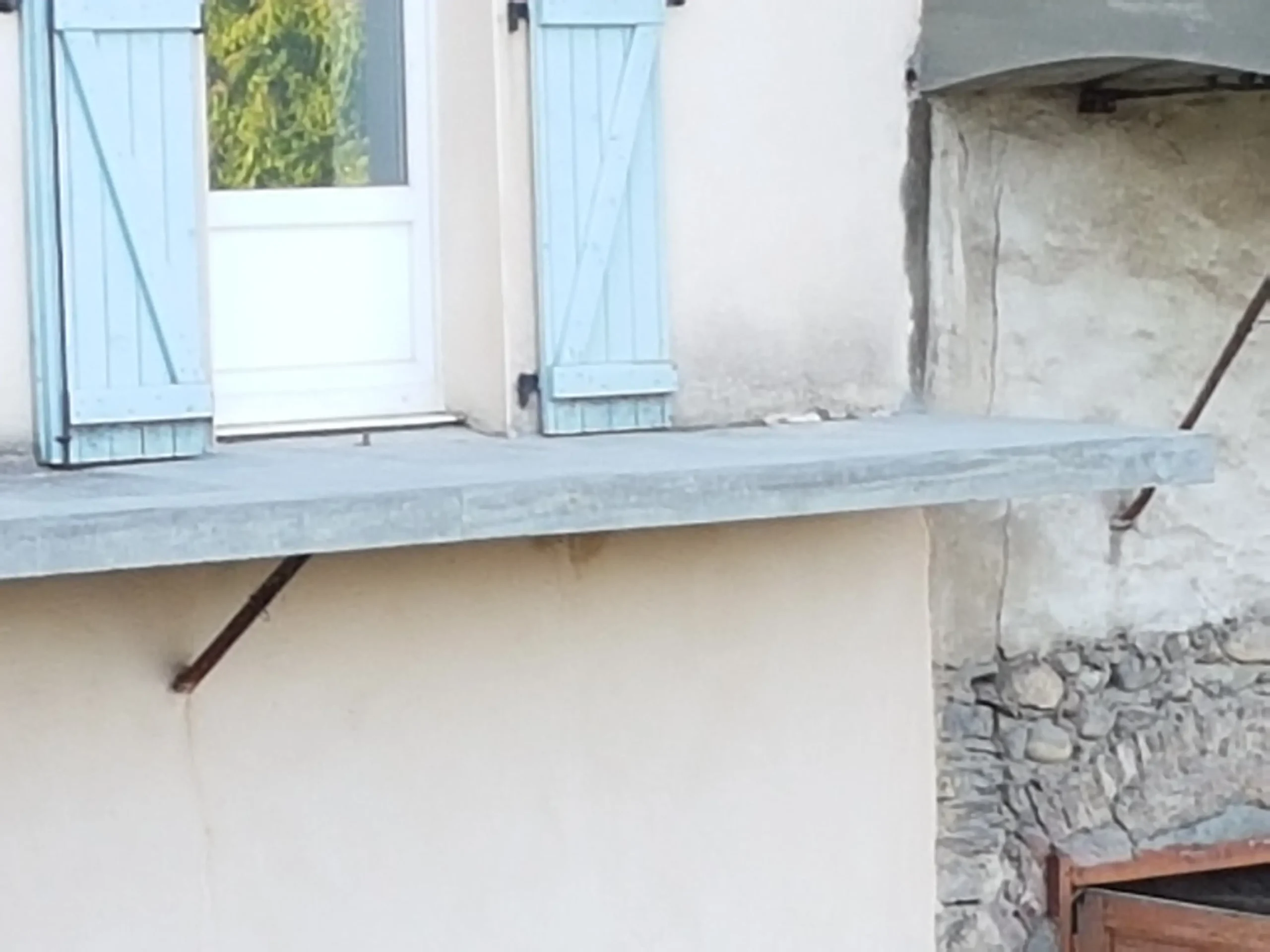 Reprise de rive de balcon
