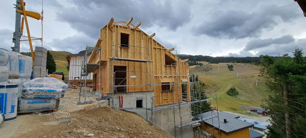 ossature bois niveaux suppérieurs chamrousse Gelas Constructions